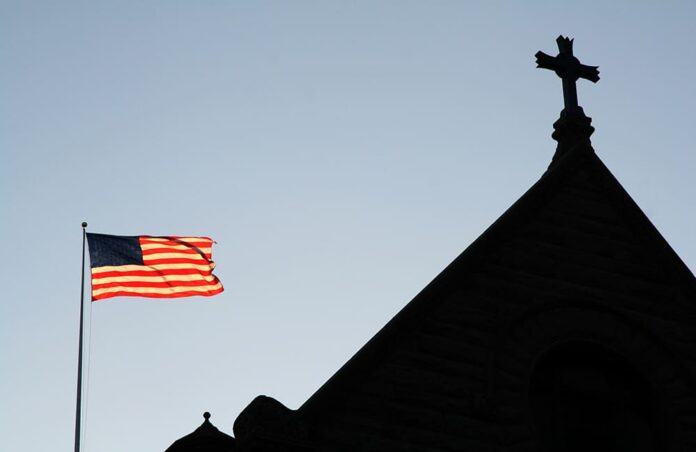 Bandera Estados Unidos, Iglesia y Estado, Libertad Religiosa